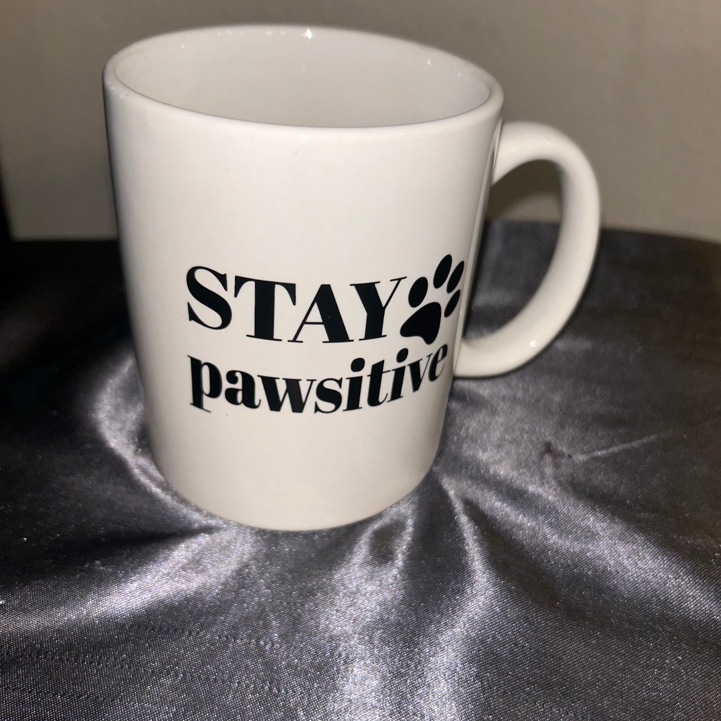 Mug “Stay Pawsitive”