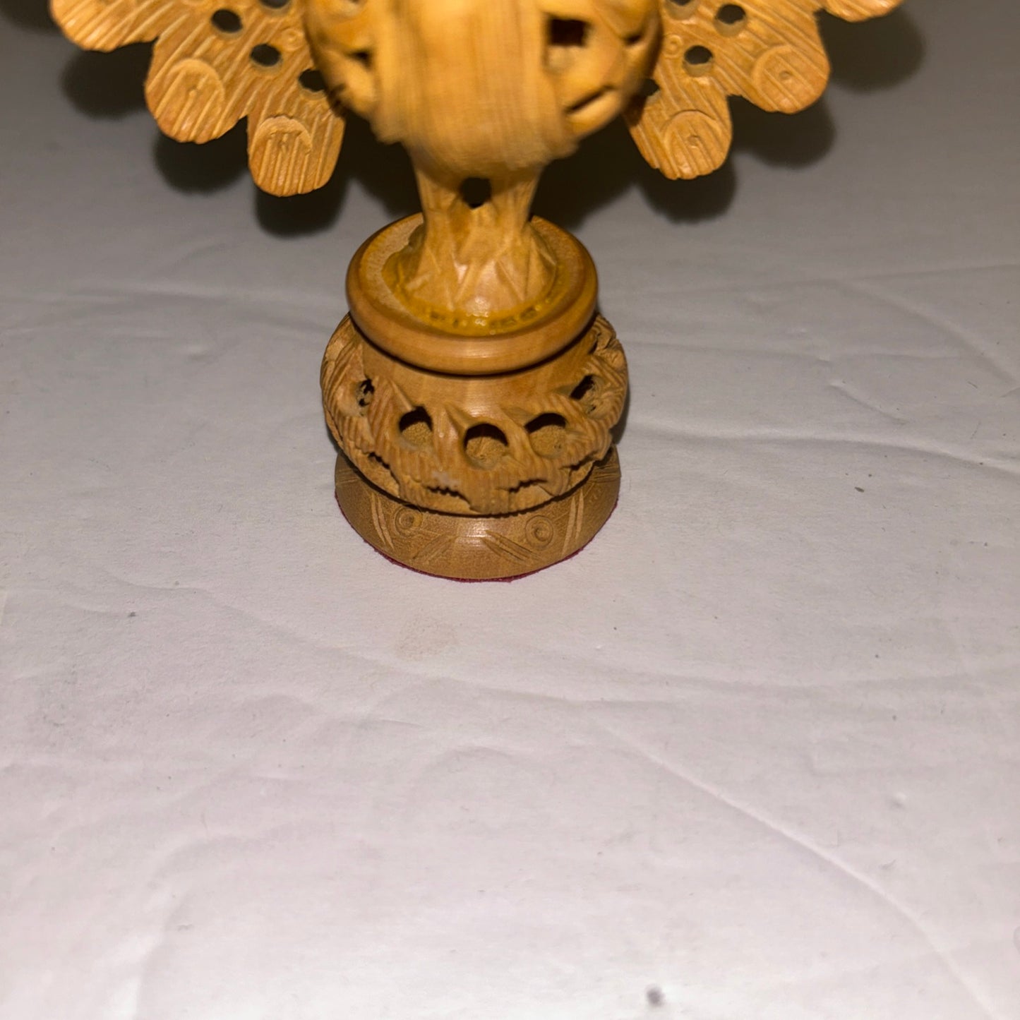 Whitewood Traditional Dancing Peacock Showpiece Figurine 5”