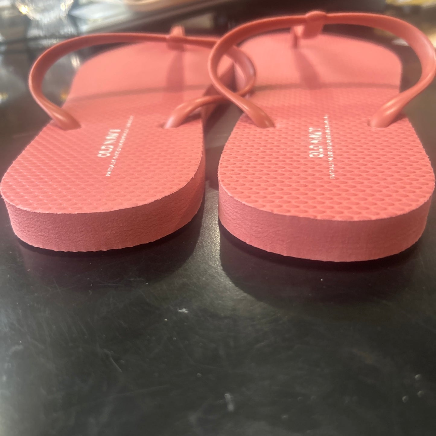 Mauve Old Navy Flip Flop Slides Size 9 Large NEW