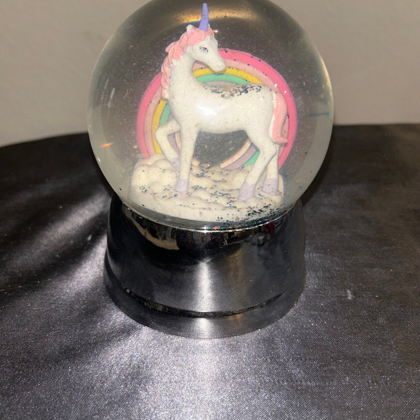 Unicorn Light up Snow Globe