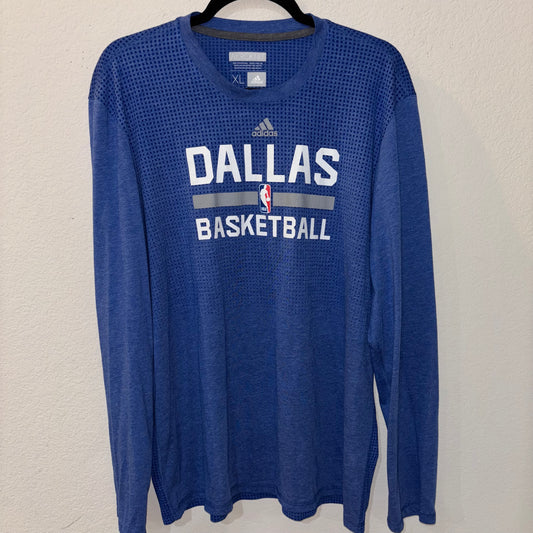 Blue Dallas Mavericks Basketball Long Sleeve size extra large