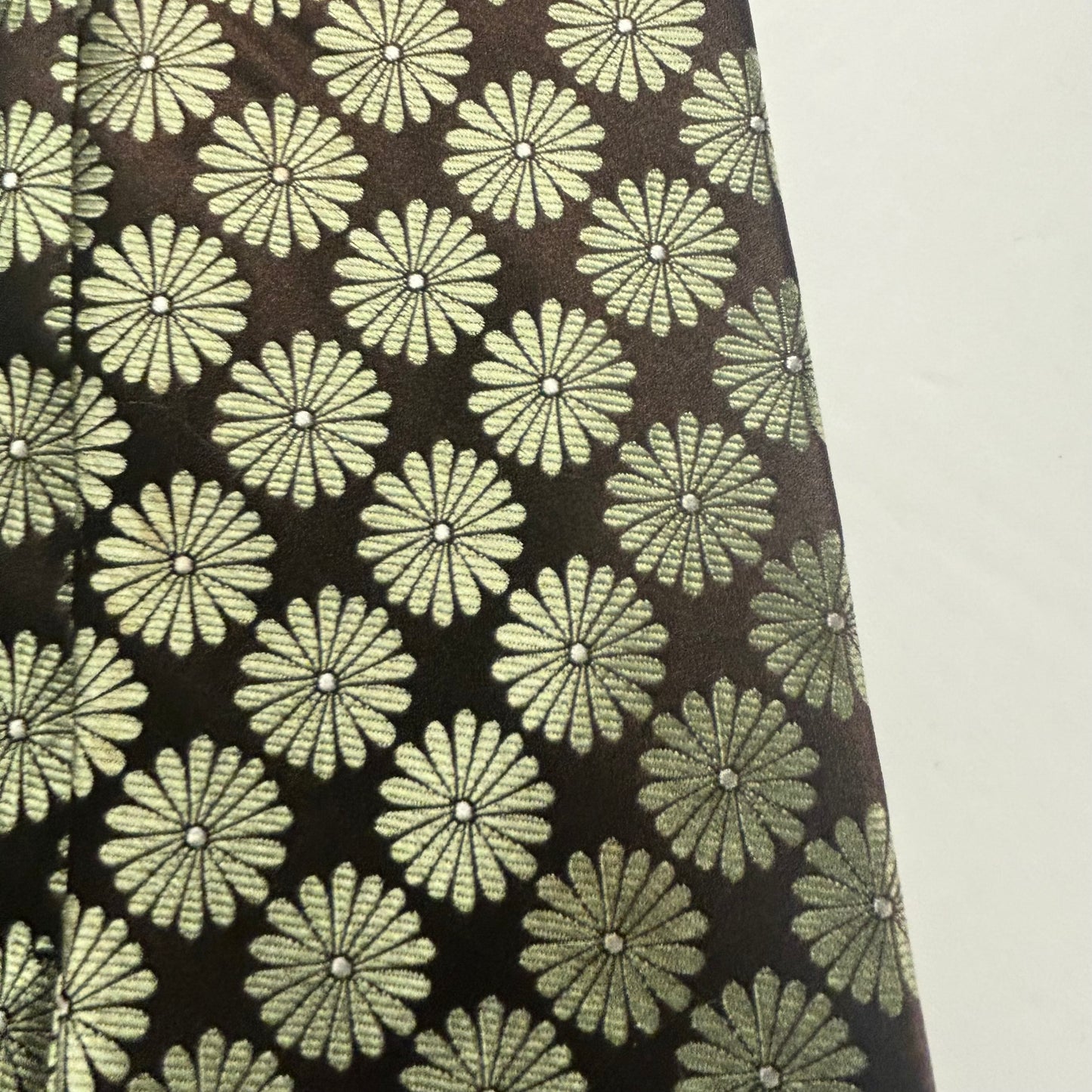 Brown and Mint Green Floral Design Men’s Tie