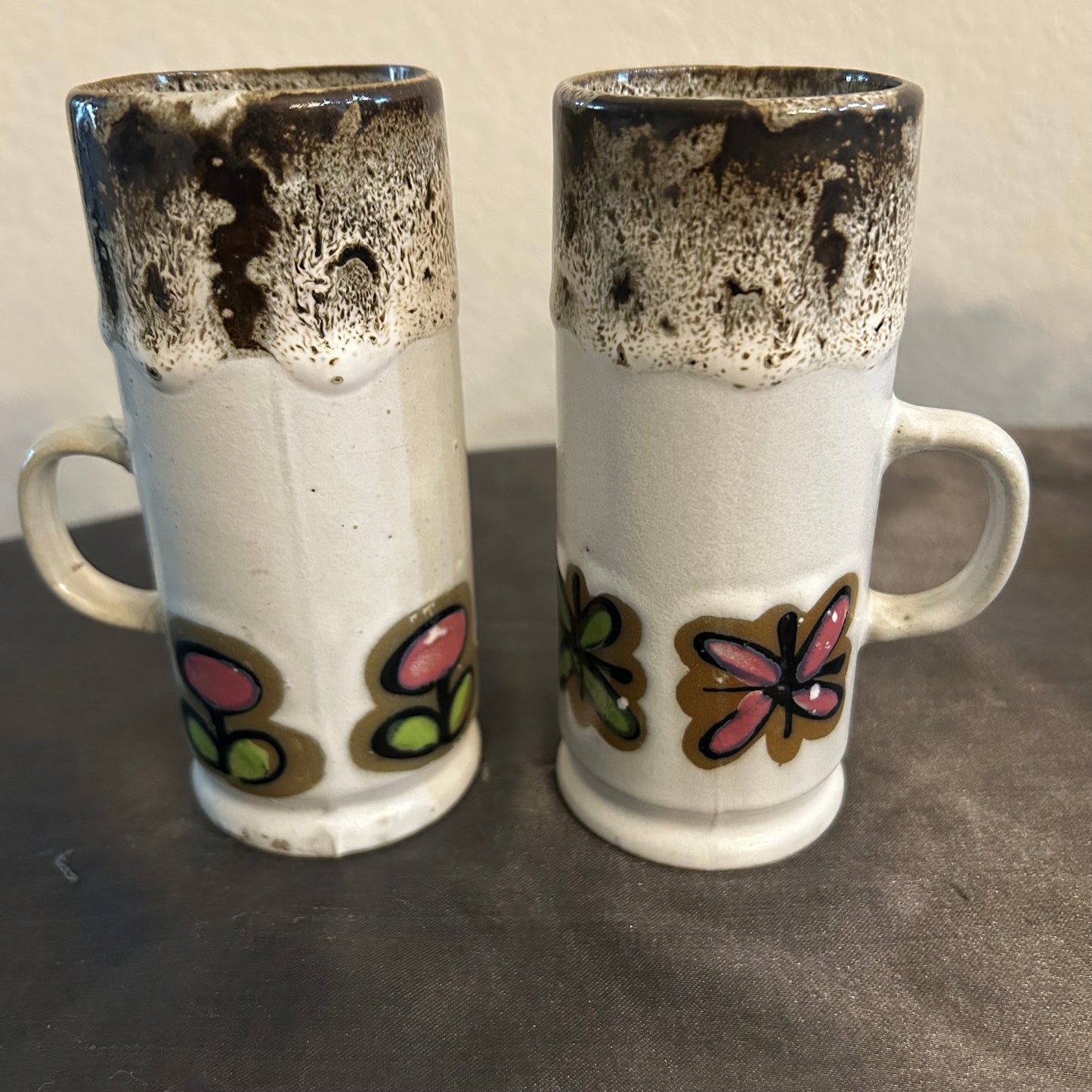 2-12oz Handcrafted Mugs w/ floral Design vintage