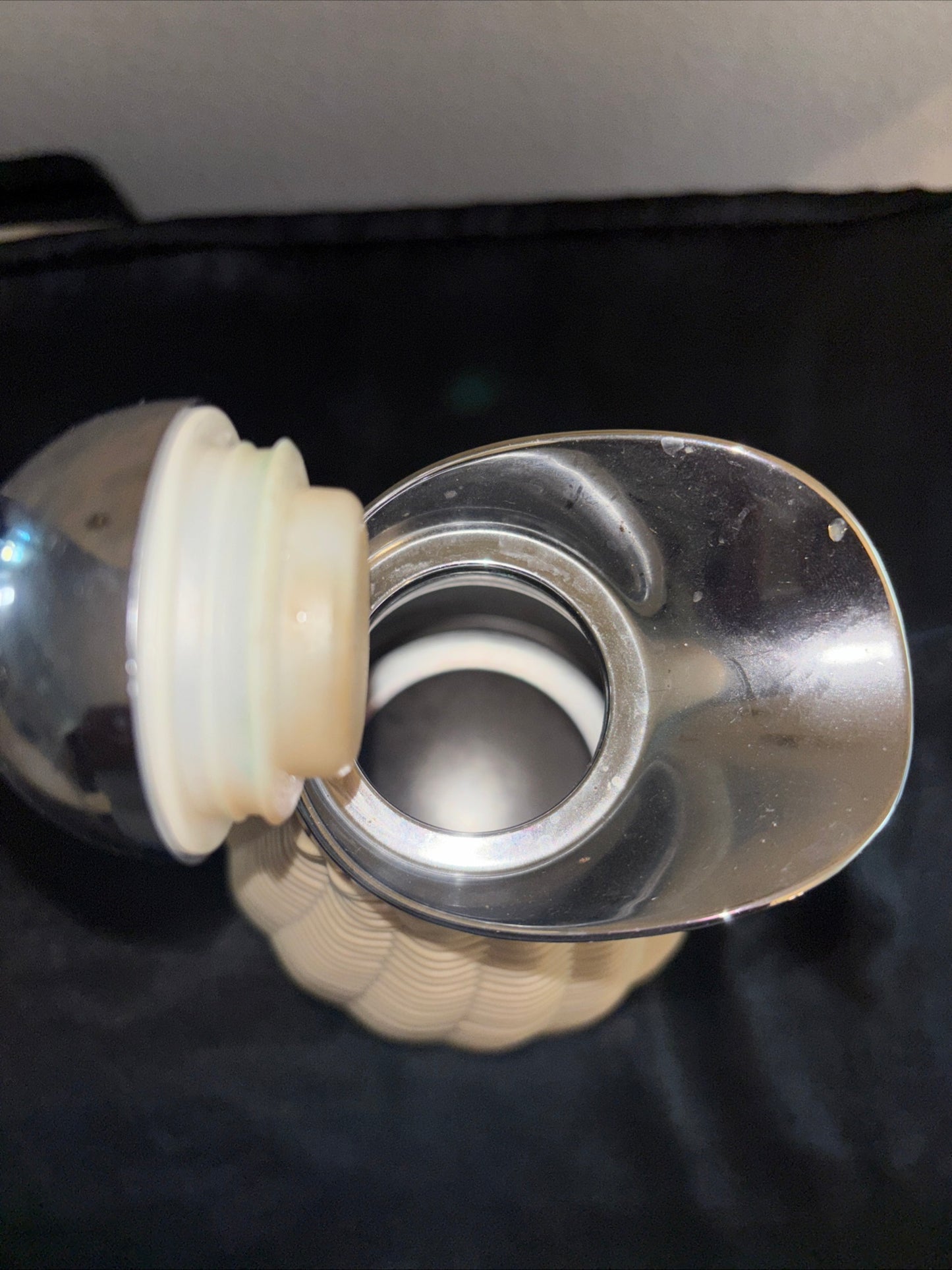 Rattan thermal insulated, vacuum, sealed, beige jug 1.5 L