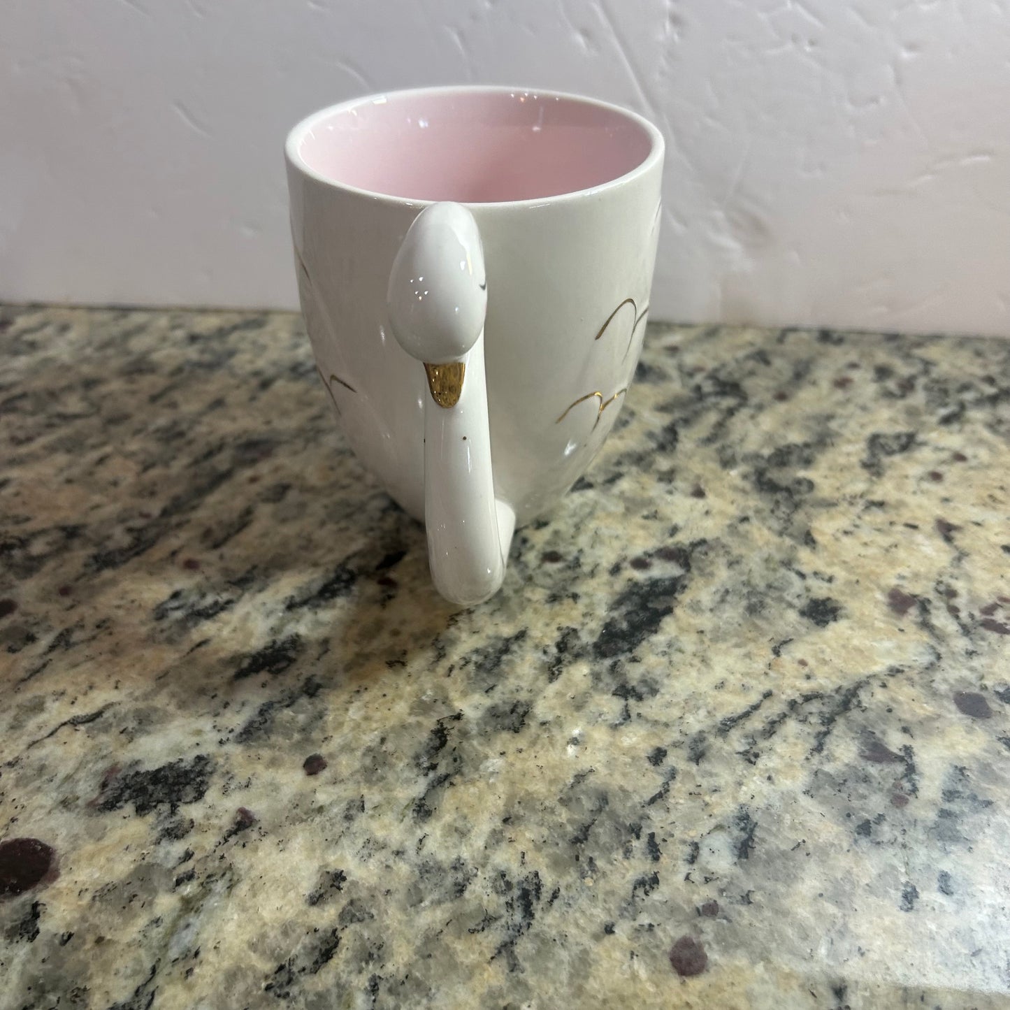 Swan Mug White, Pink and Gold 3D
