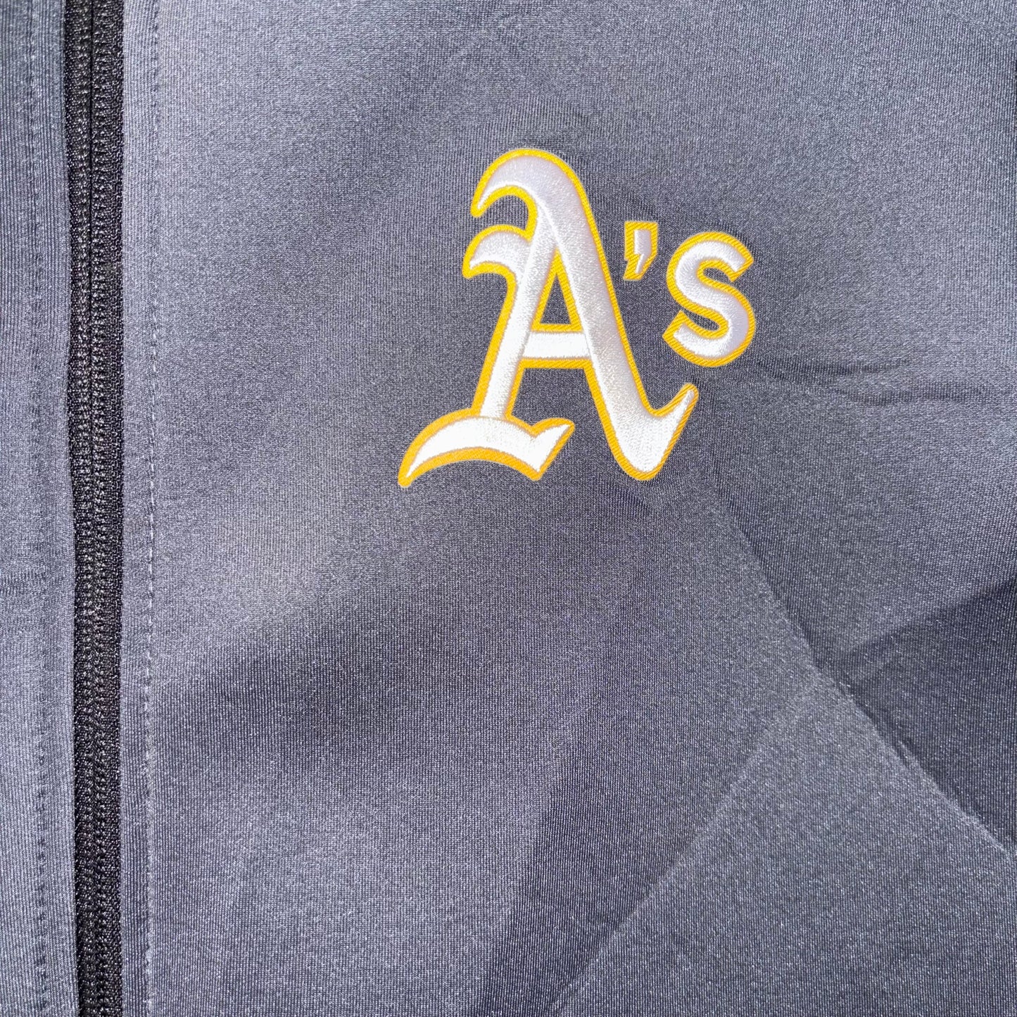 Oakland A’s Black Hoodie Jacket by ANTGUA new without tags
