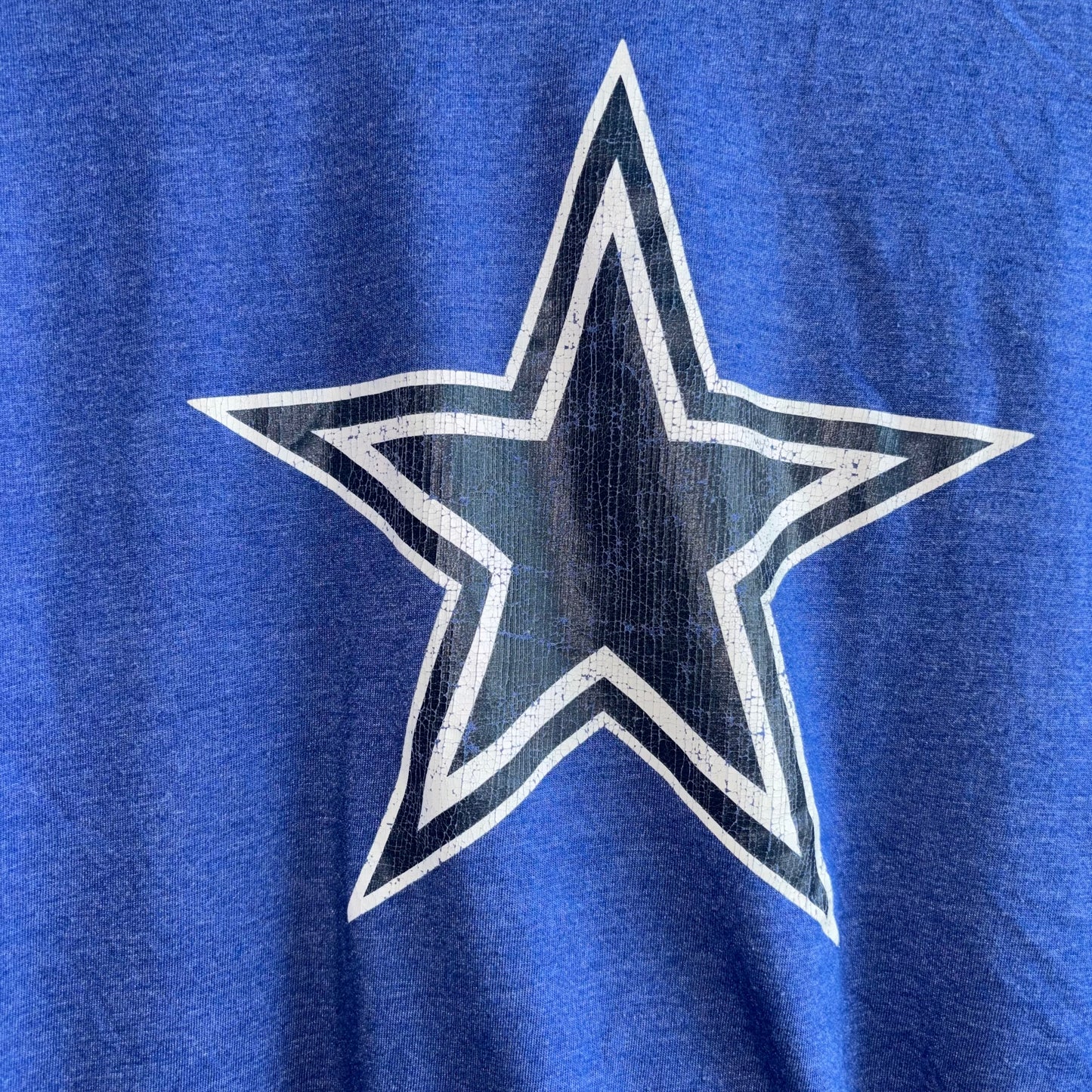 The Nike Tee NFL Dallas Cowboys Star Logo Large Blue Long Sleeve shirt