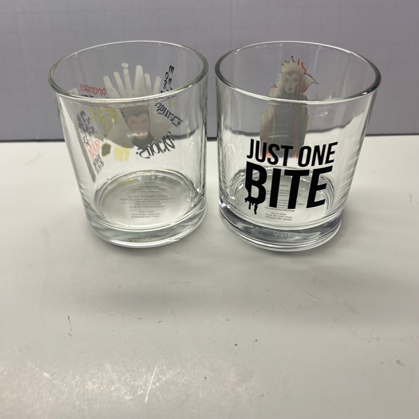 Disney Snow White Villain Evil Queen “Just One Bite” Glass Cup Set 12oz