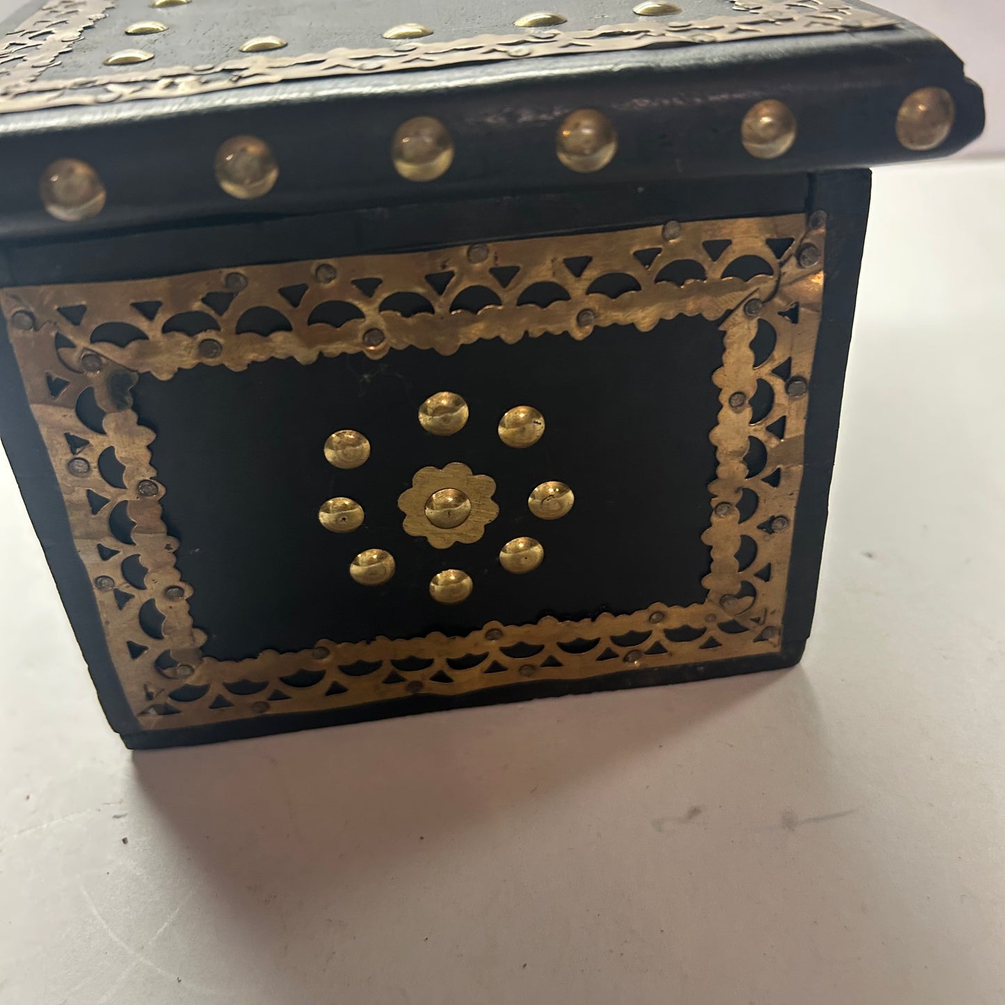 Wood Black & Gold beaded Decorative Trinket Storage Box 4x7”
