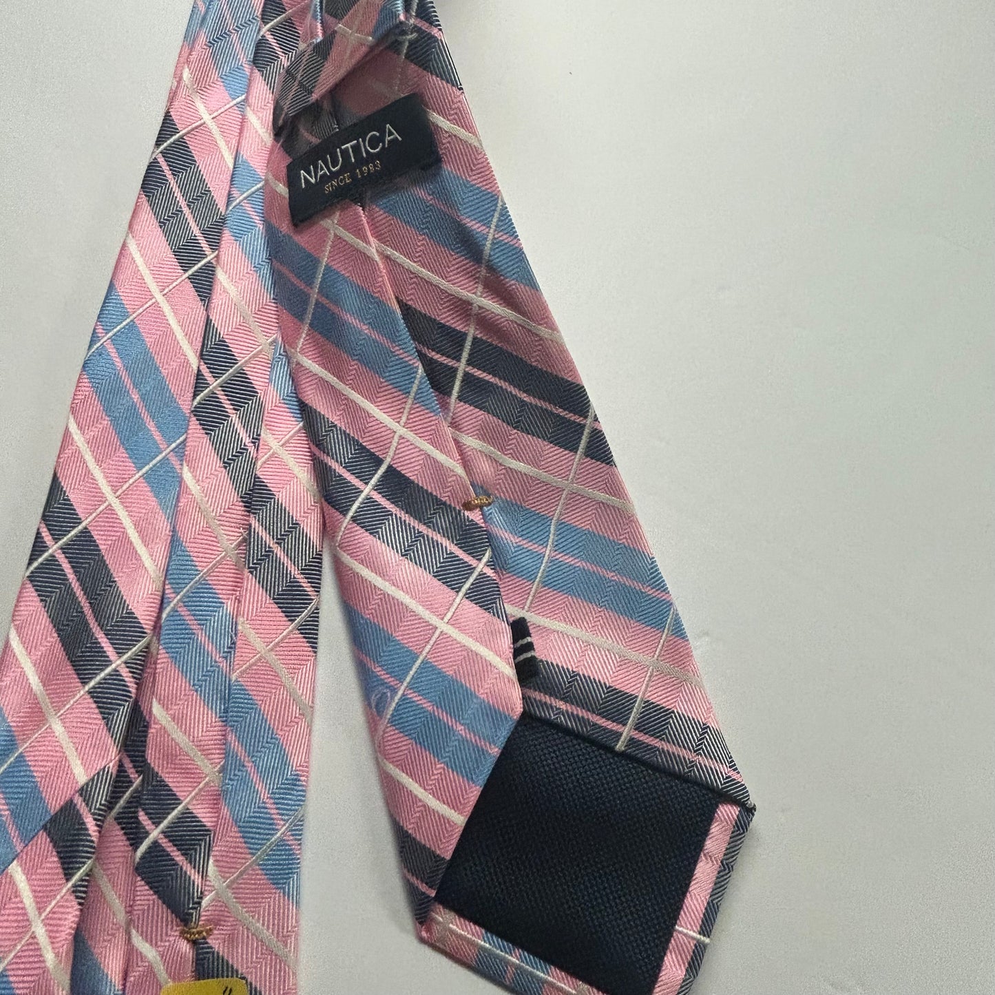Nautica Pink Blue Black and Silver Men’s Tie