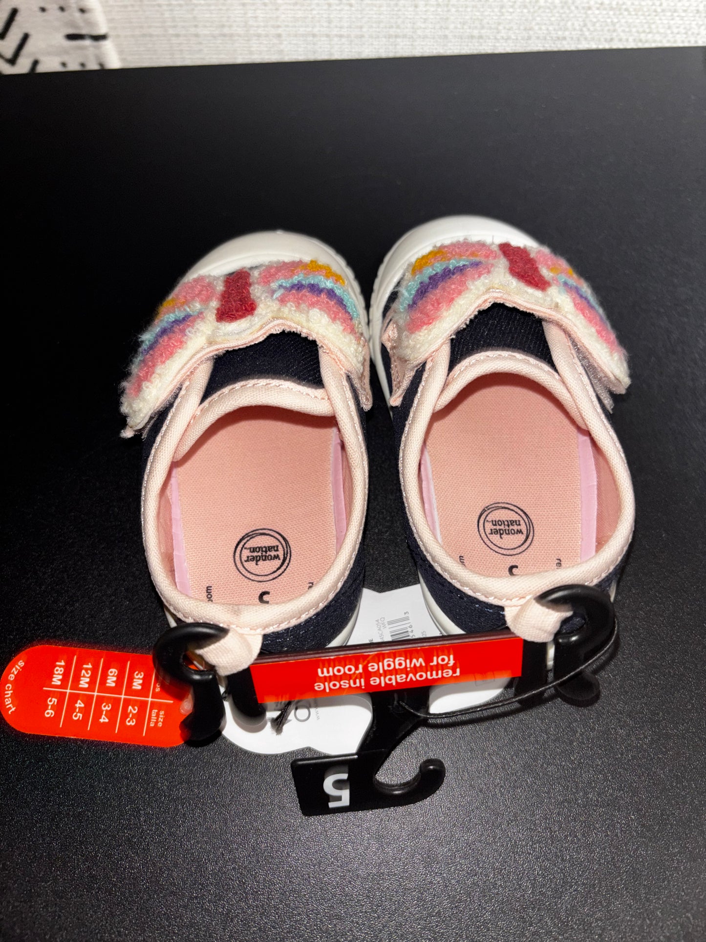 Wonder World Butterfly Sneakers Toddler size 5