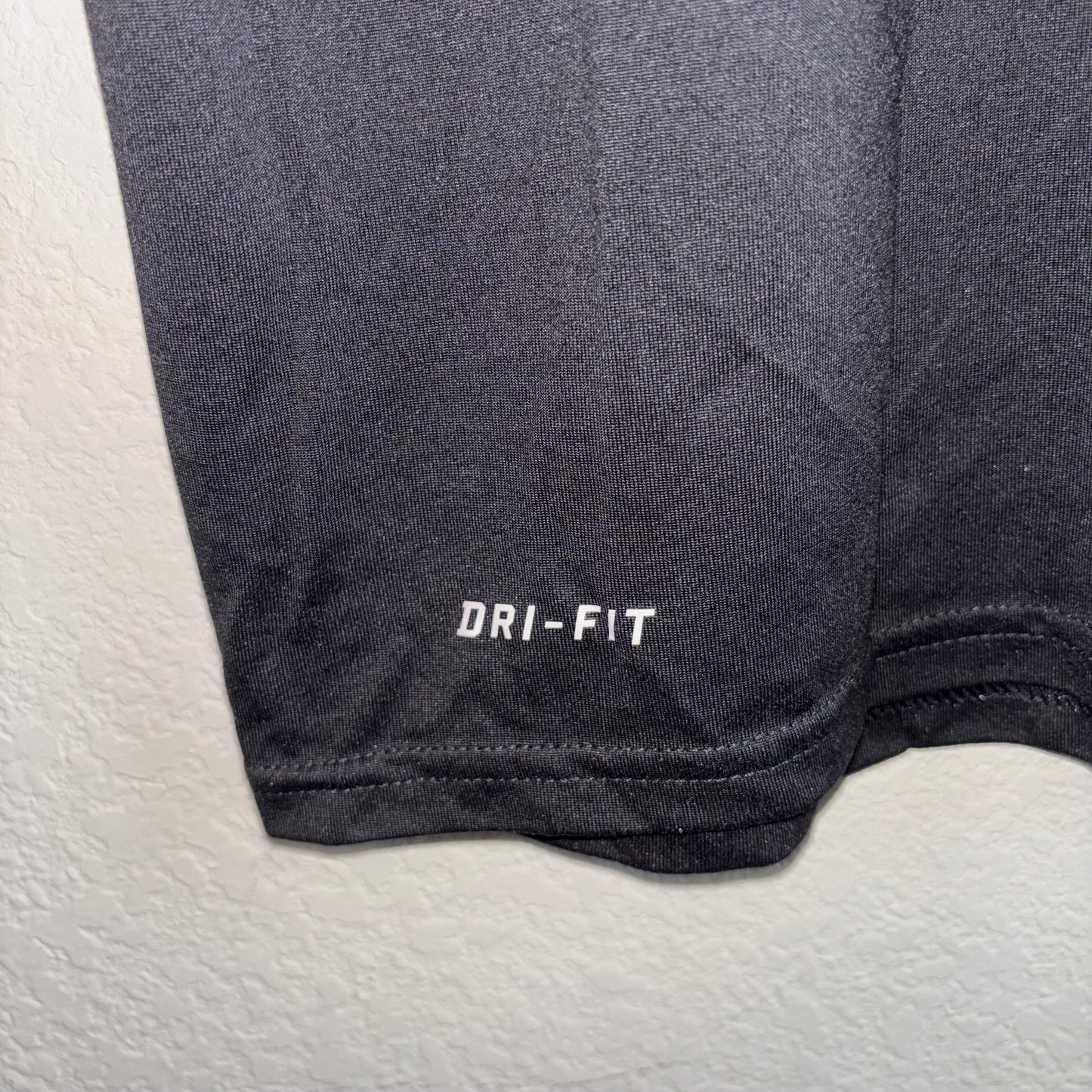 Nike Dri-Fit New Orleans Saints short sleeve Tee size XL