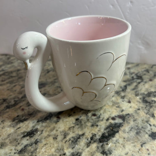 Swan Mug White, Pink and Gold 3D
