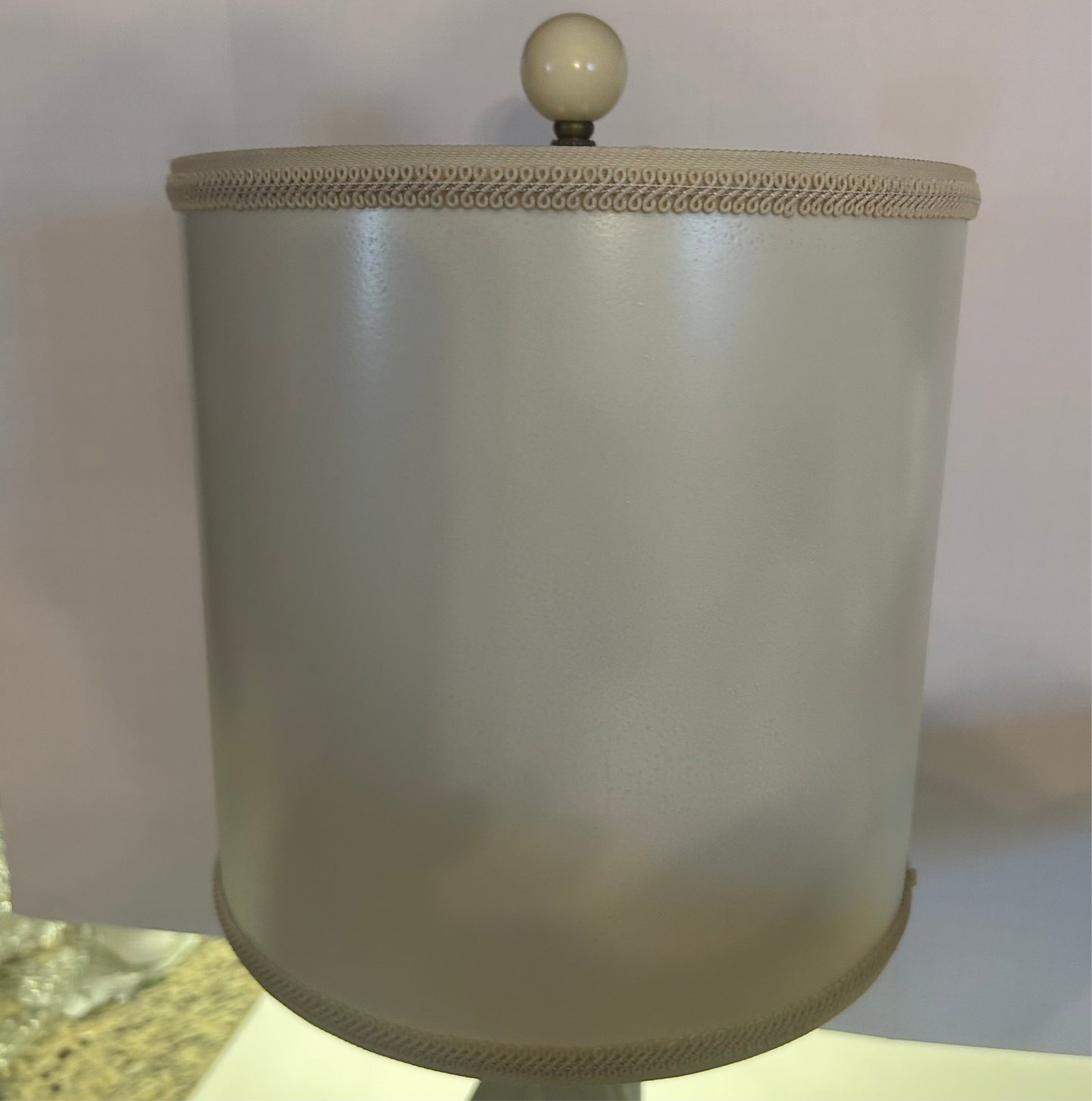 Vintage porcelain and ceramic White Bird Lamp