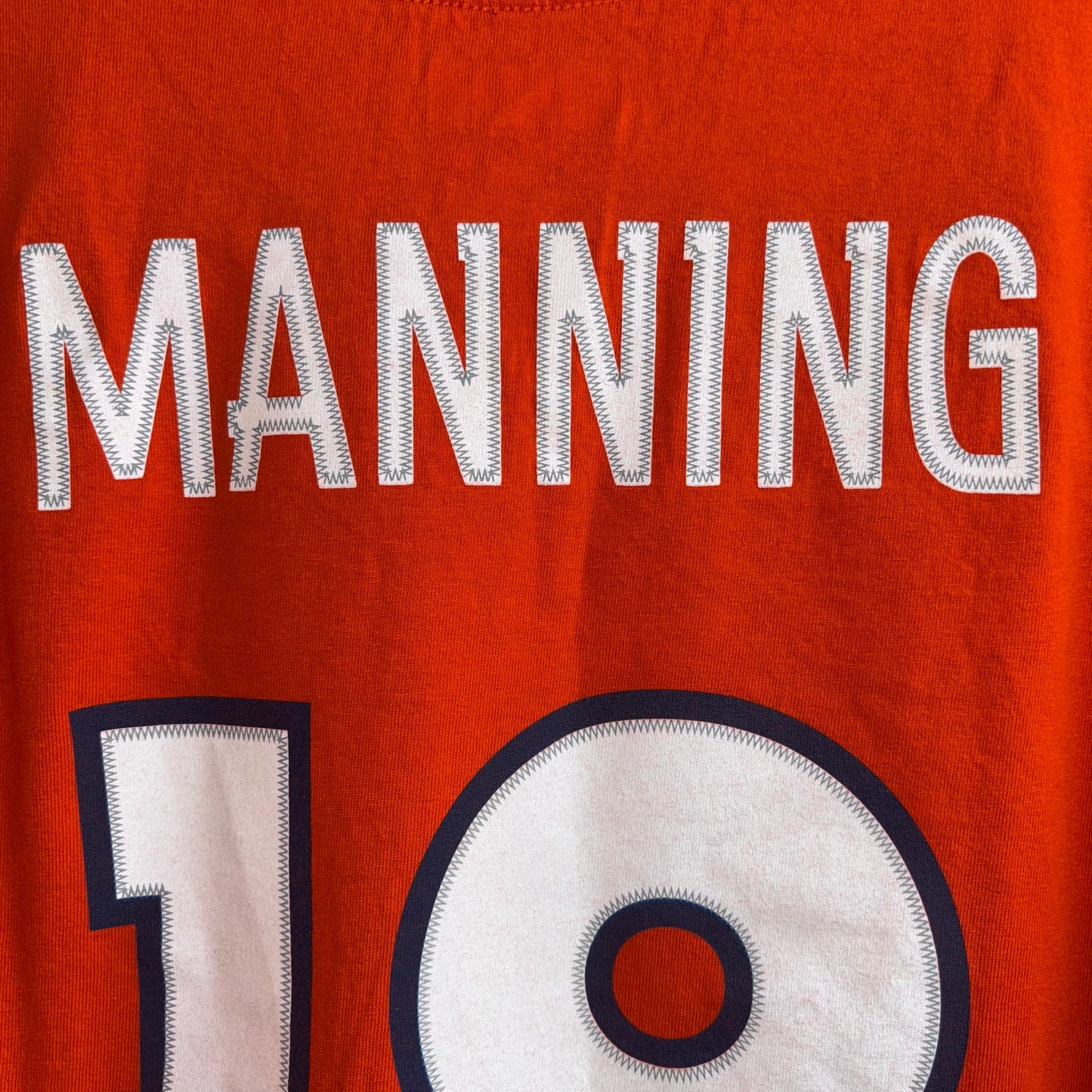 Peyton Manning #18 Denver Broncos NFL Team Apparel T-shirt size Large