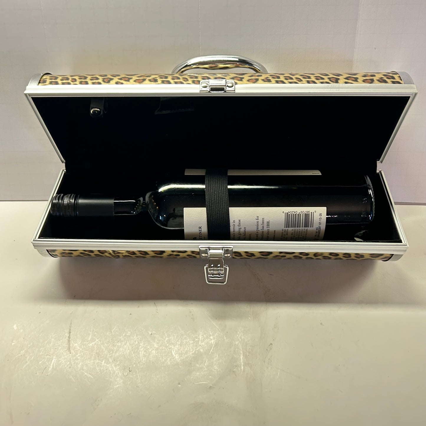 Leopard Wine Bottle Holder Carry Case