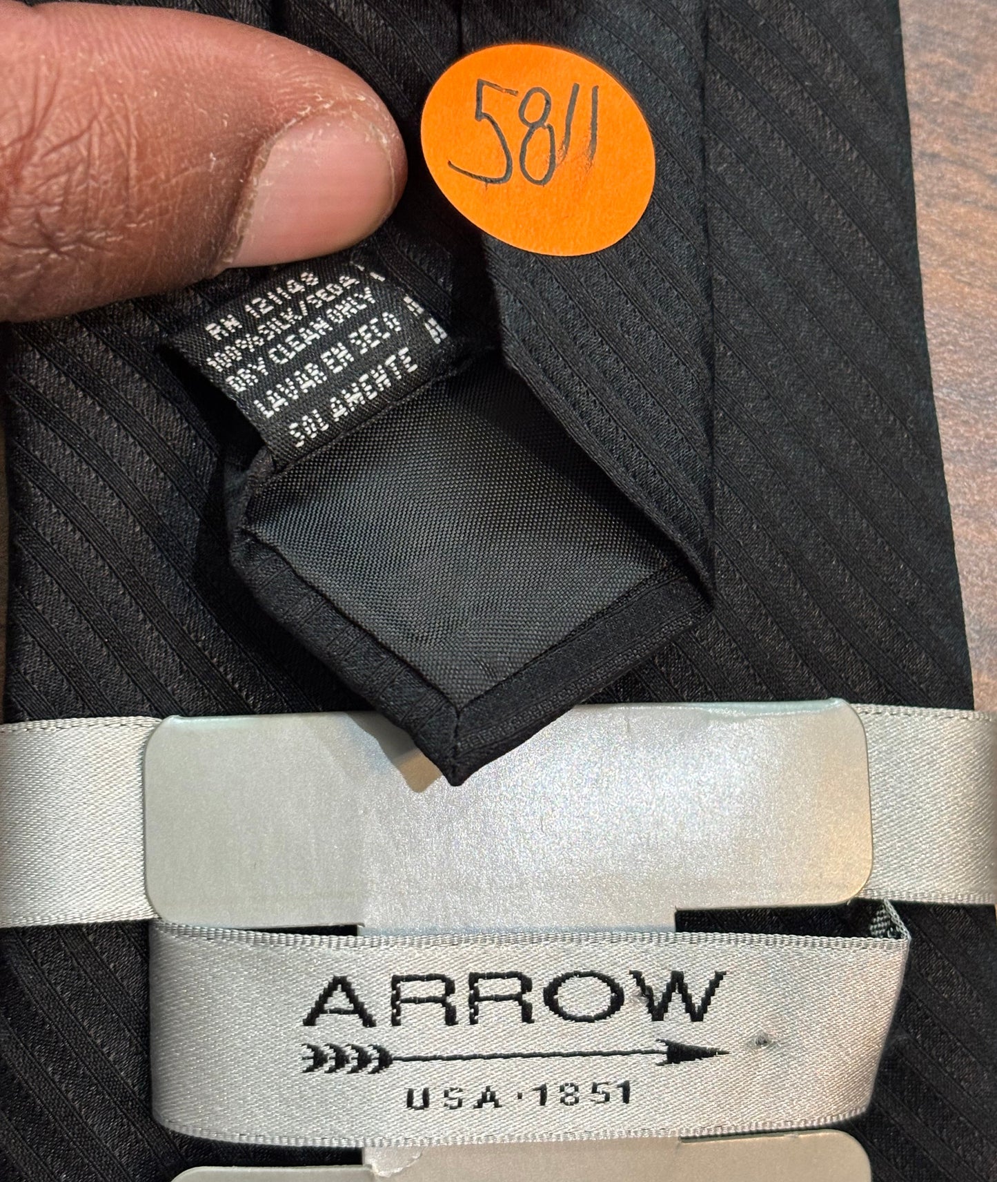 ARROW Black Tie 100% Silk 58”