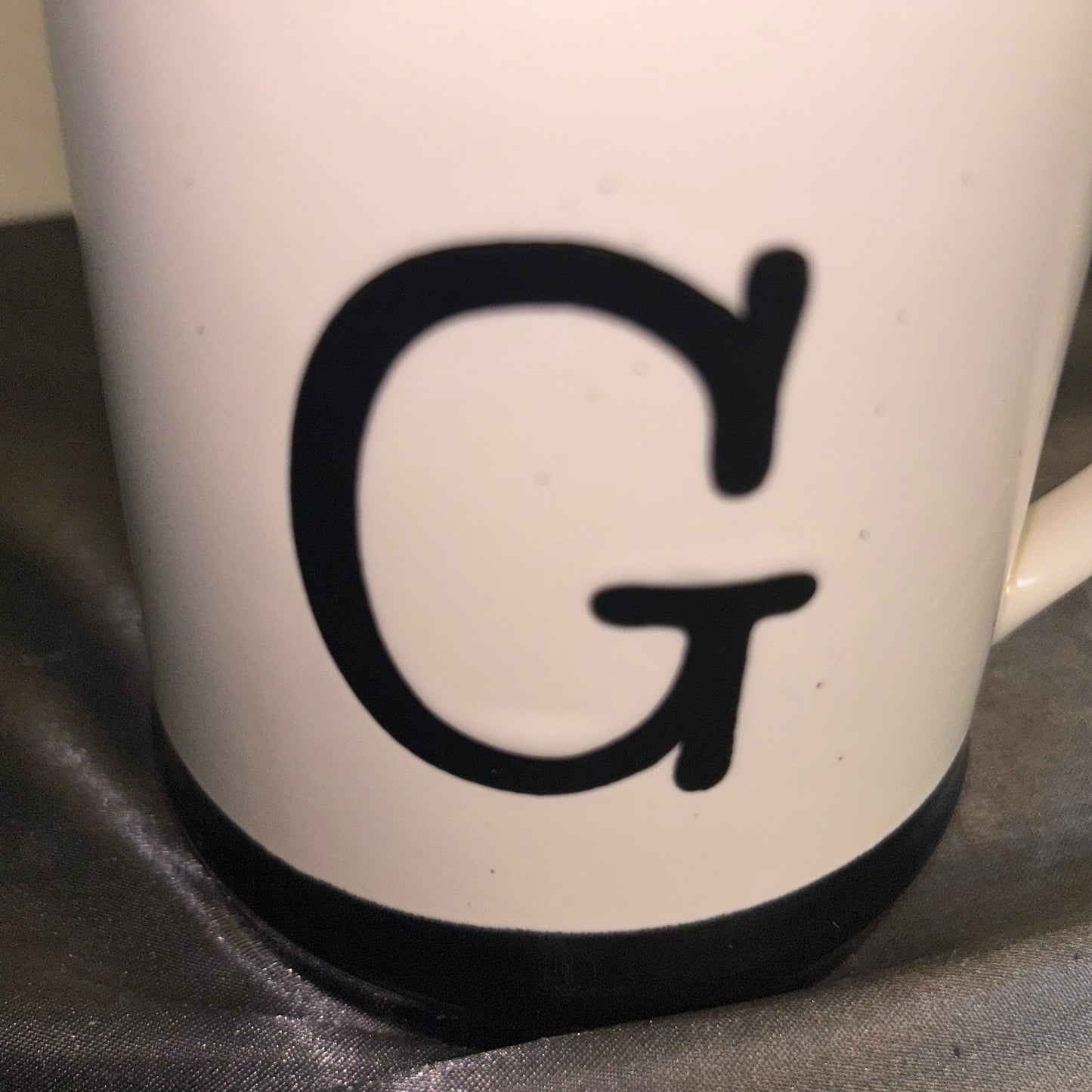 Mug White & Black with “G” Letter monogram 12oz