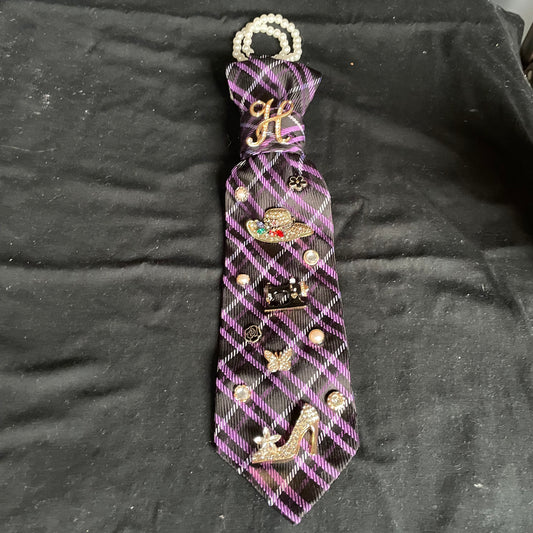 Mia's Women’s Tie custom made to order Sample 5