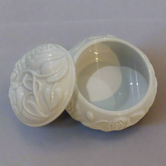 White Floral Porcelain Vintage Trinket Box