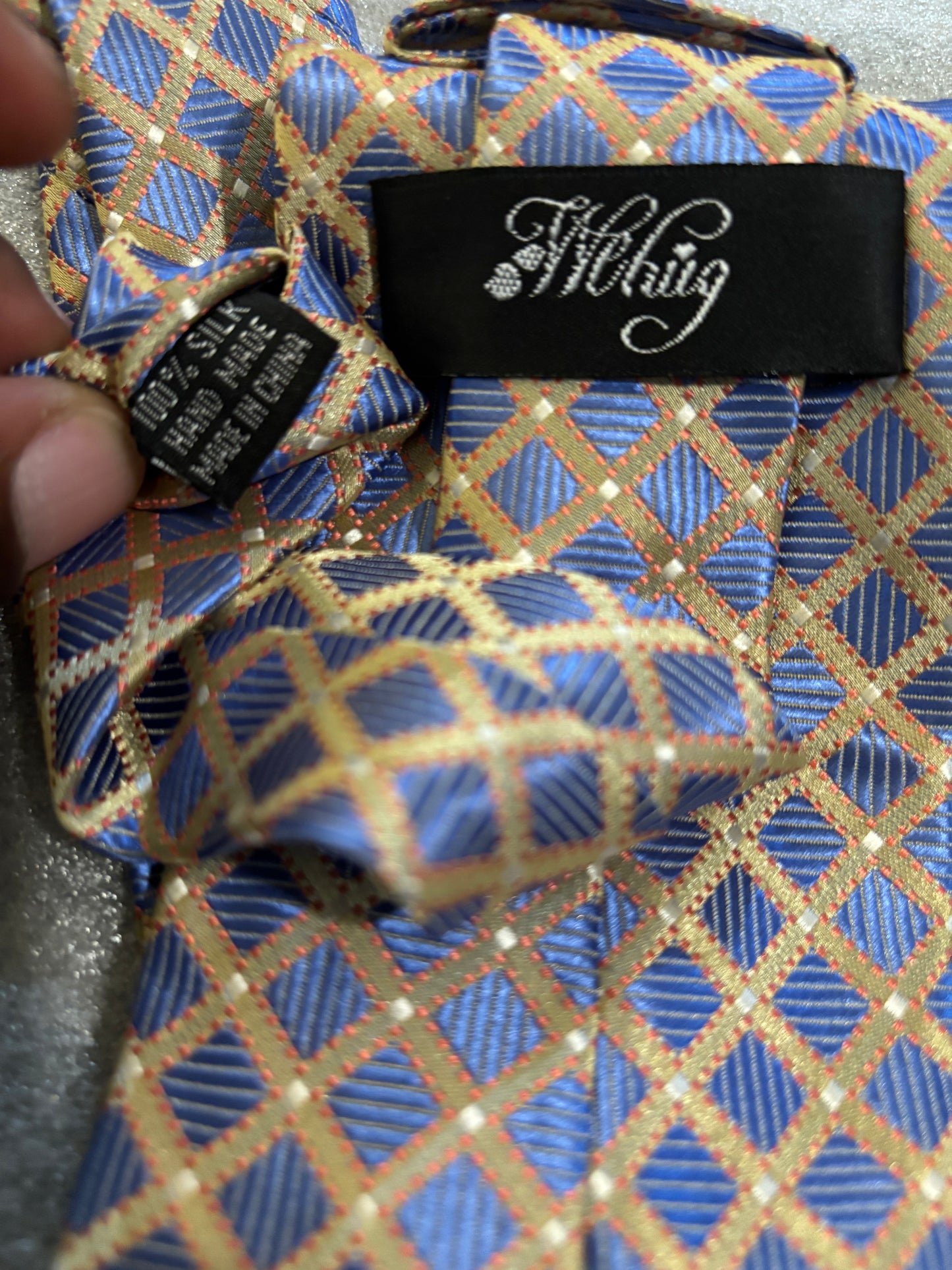 Wehug Royal Blue Gold Stripes 100% Silk 58in Tie