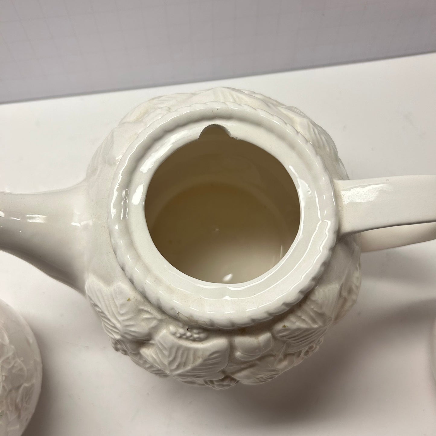 Cream Porcelain Ceramic Tea Set w/ Flower Designs (1 Tea Pot 2 Cups)