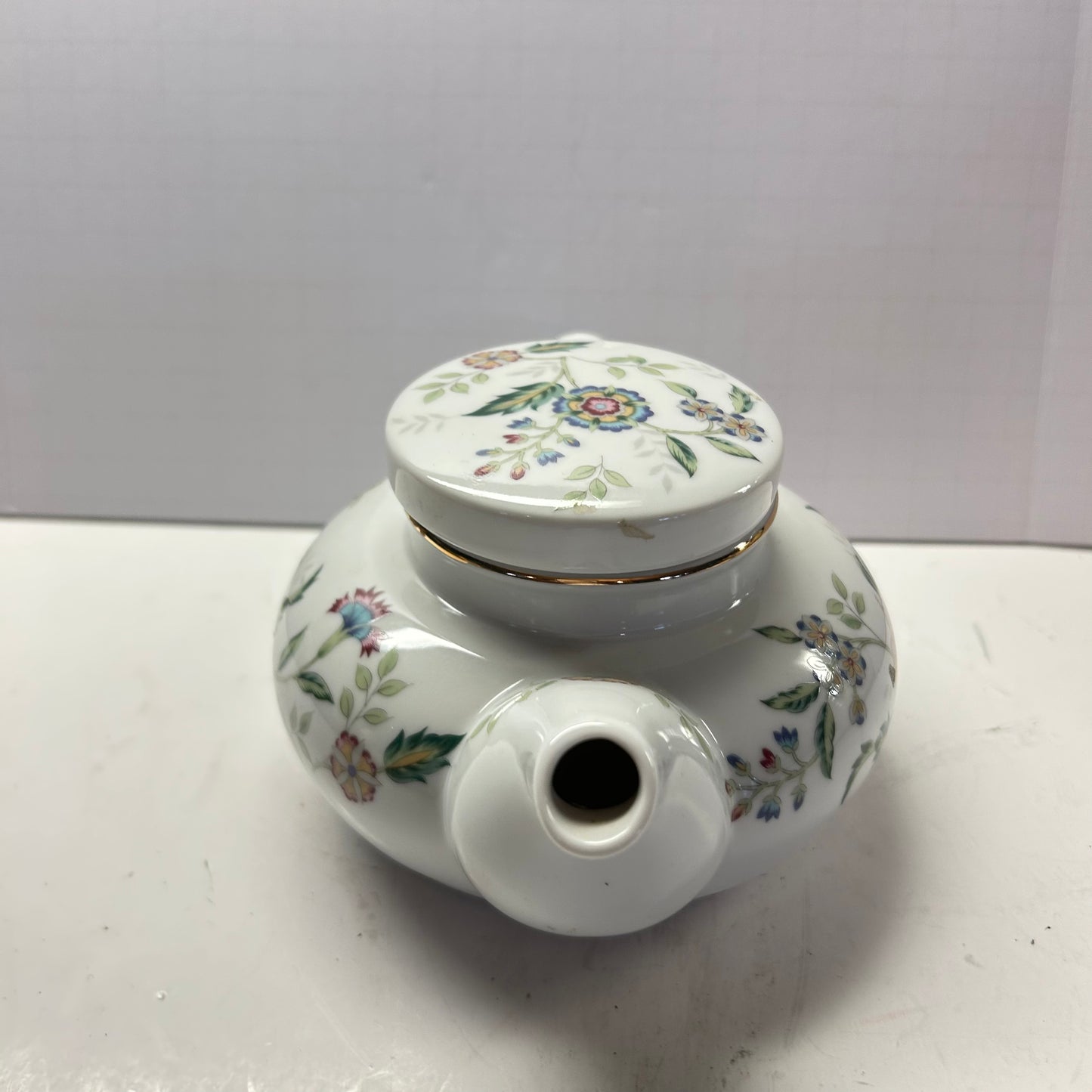 Ceramic White Floral Tea Pot