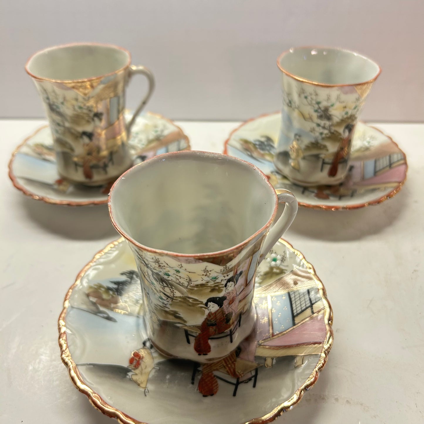 Vintage Oriental Designed Tea Cup and Saucer (Set of 3)