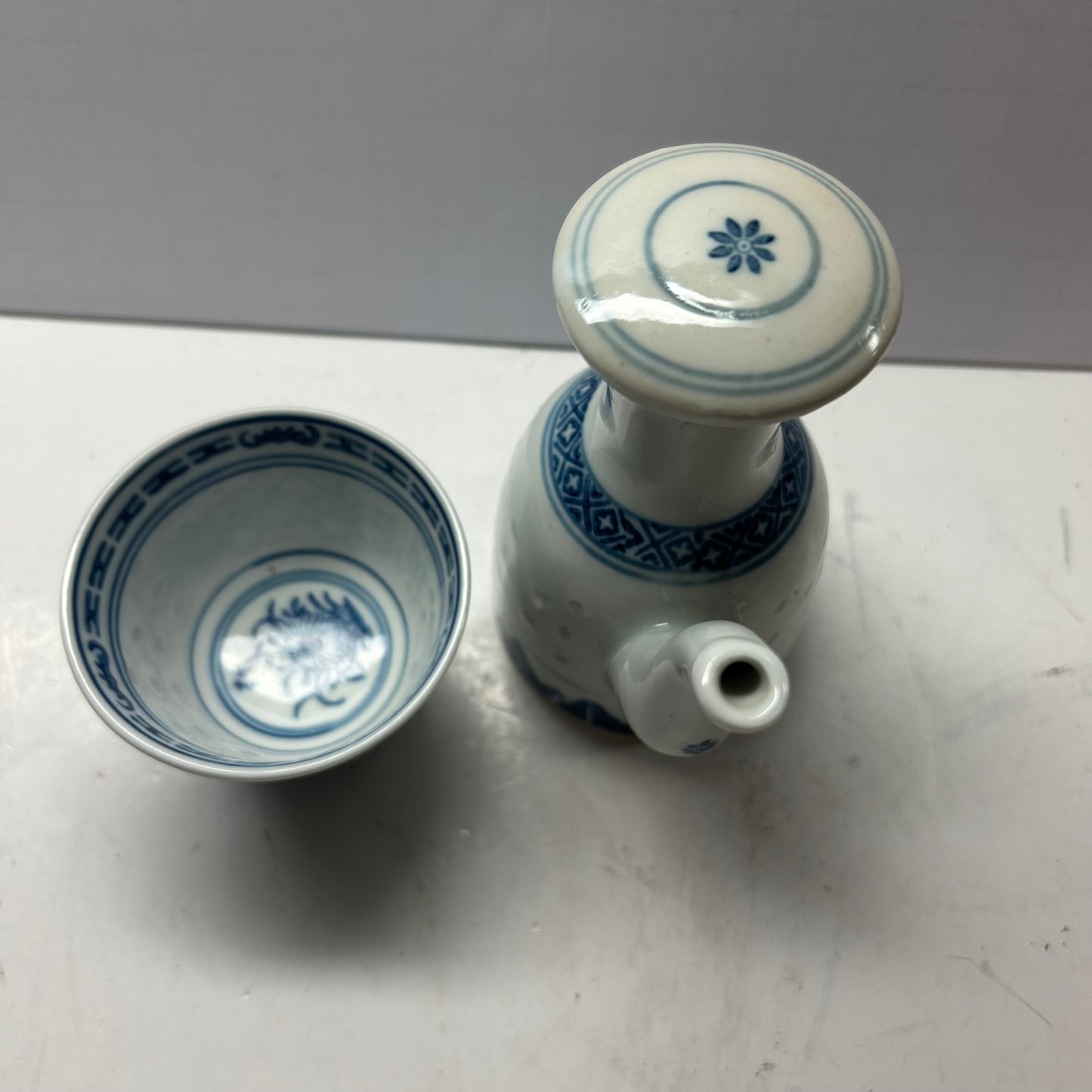 White & Blue Mini Oriental Tea Pot and Cup Set