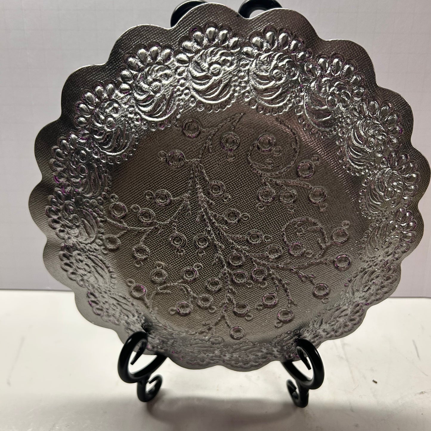 Royal Purple Glass Decorative Dessert Trinket/Candy Dish 8in diameter