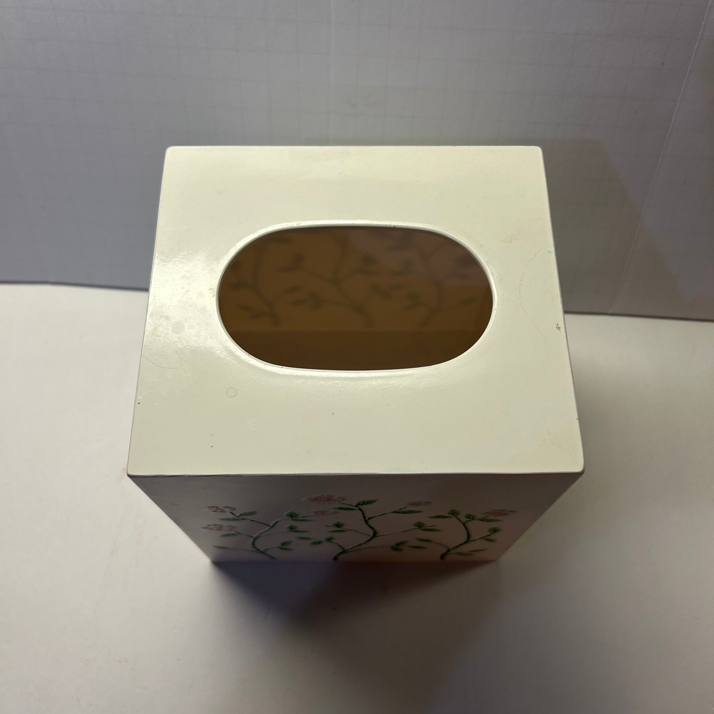 Creamy and Pink Rose Floral Design Tissue Box