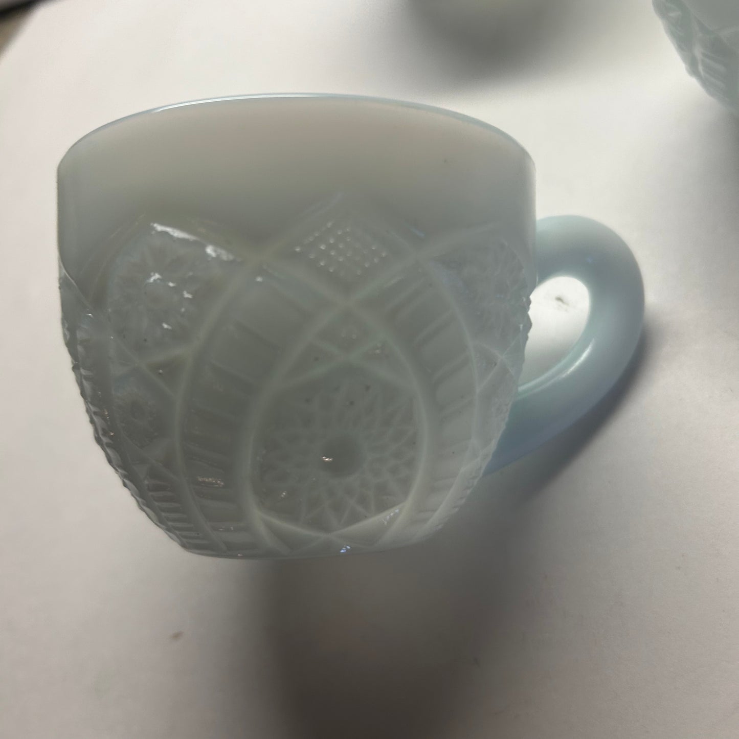 Vintage Milk Glass coffee /tea cups (set of 4)