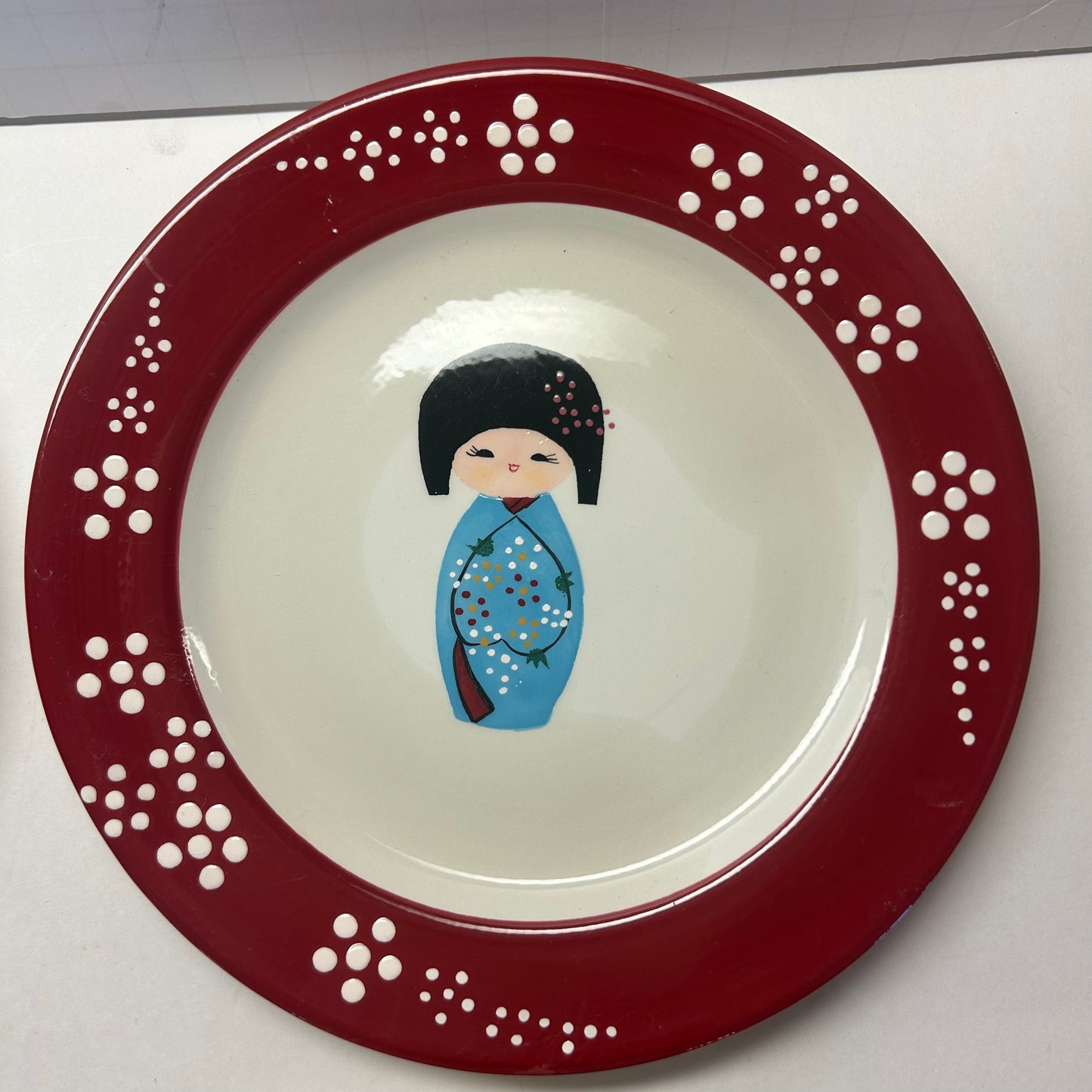 Beautiful Geisha Designed Salad/Dessert Plates (Set of 4)