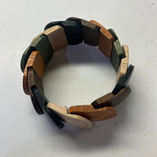 Cream Green Cognac Colored Wood Bracelet(stretch)
