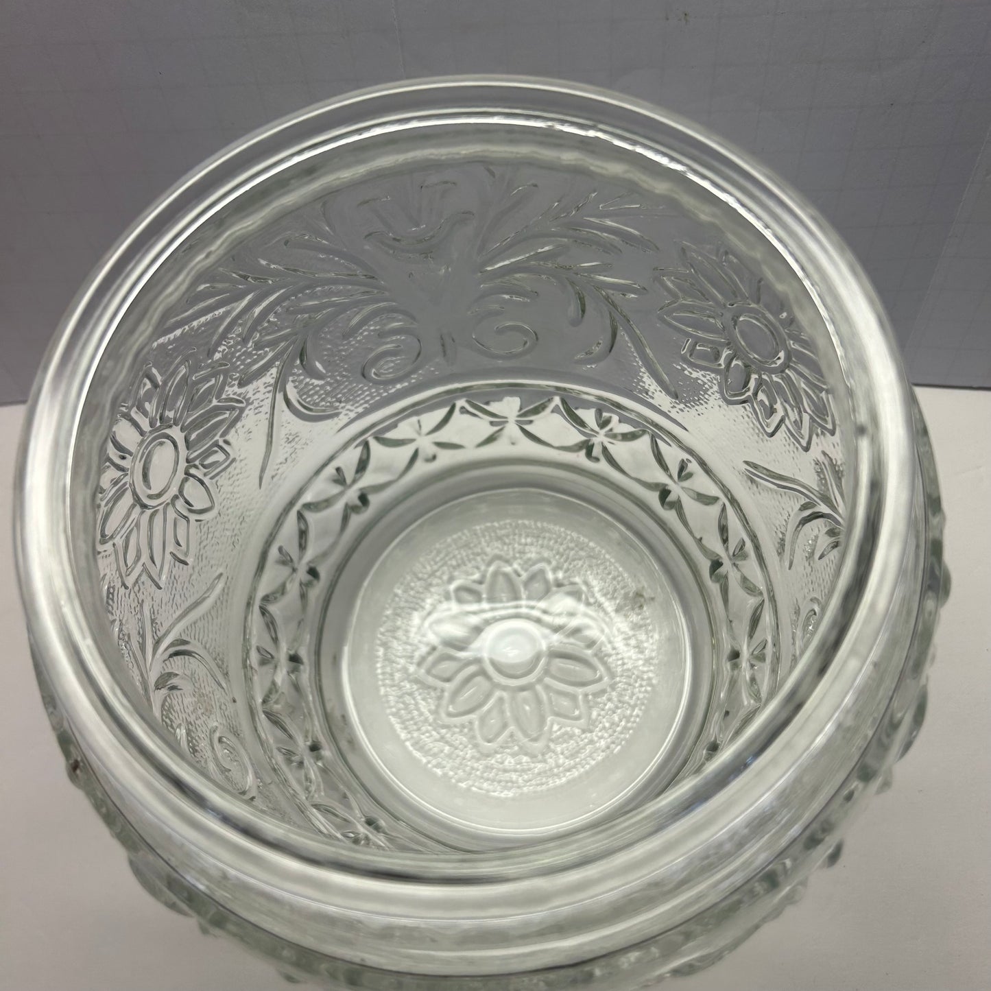 Anchor Hawking Daisy Pattern Glass Cookie/Candy (Vintage)