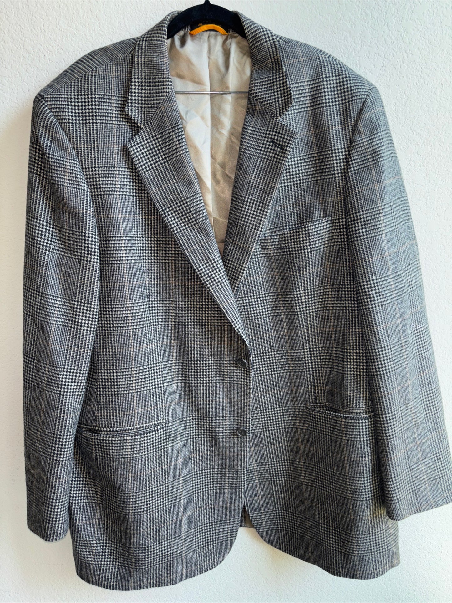 Thomas Grant, houndstooth plaid 100% camel hair suit jacket 46 long
