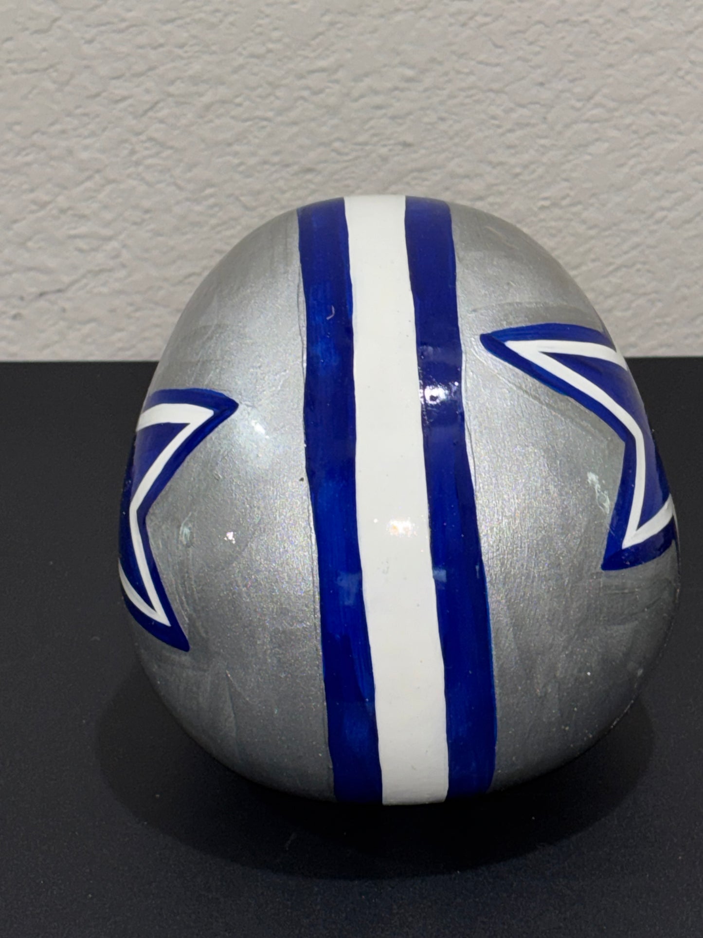 Dallas Cowboys hand painted ceramic skull head ￼