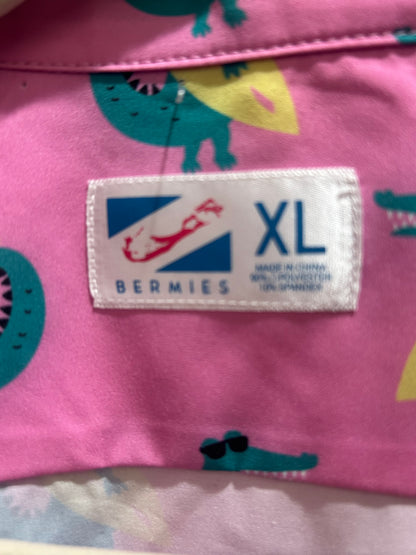 Men’s XL, pink alligator, surfboard, novelty, print short sleeve button-up shirt ￼