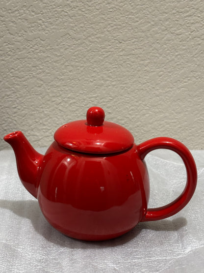 Oriental Red Ceramic Tea Pot with Gold Design