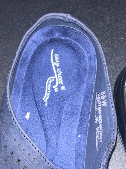 Easy Street Women’s Blue Faux Leather Slip in Clogs size 8.5