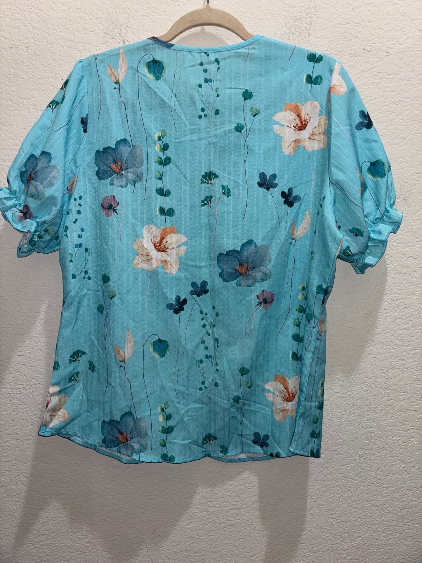 Turquoise V-Neck Lace Collar Blouse Floral by Pattern
