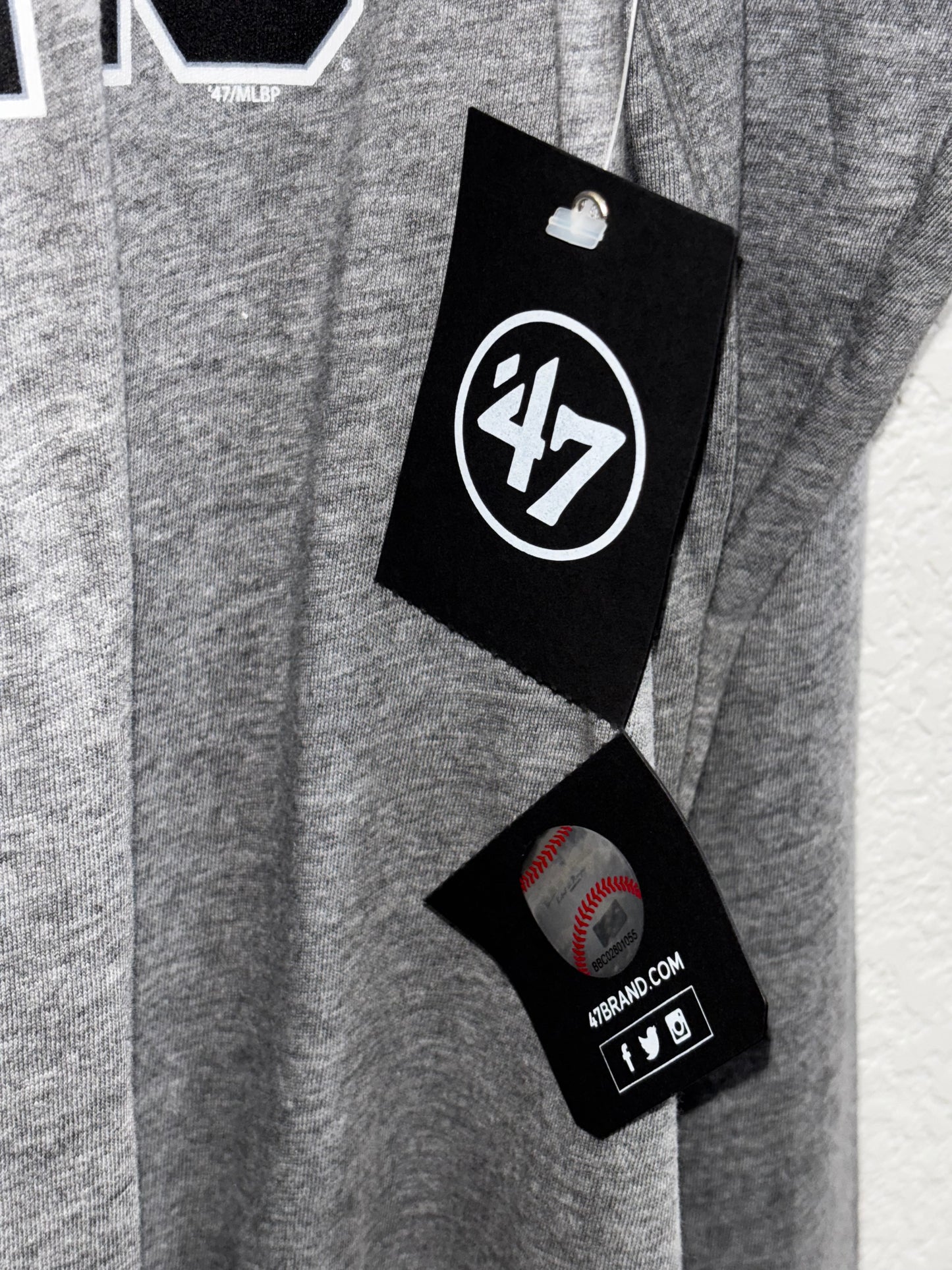 Pittsburgh Pirates Gray Long Sleeve T-Shirt size XL