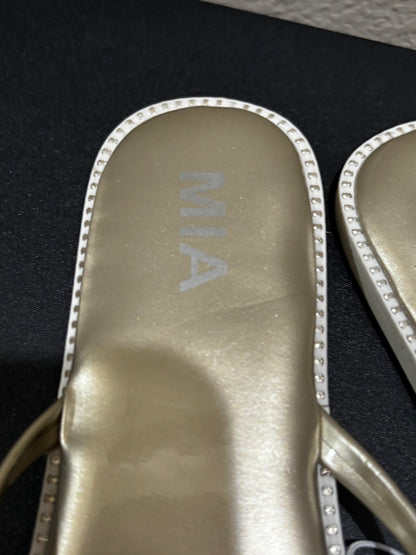Mia Metallic Gold Sandals Women’s size 8