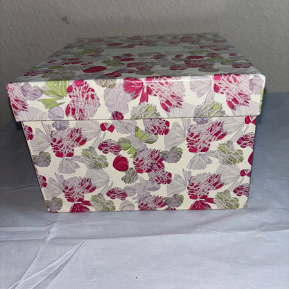 Crabtree and Evelyn ceramic tea cup set NWT