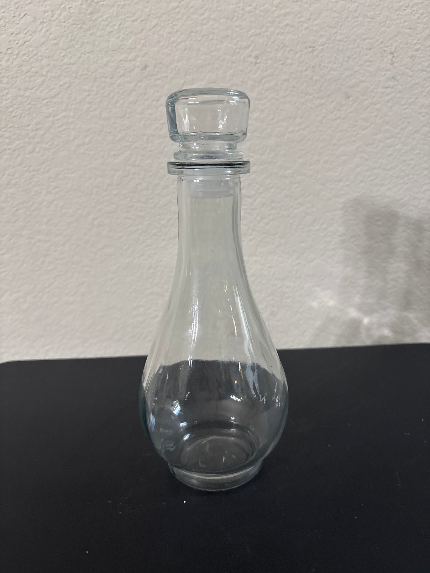 Glass Decanter/Carafe 10in Tall