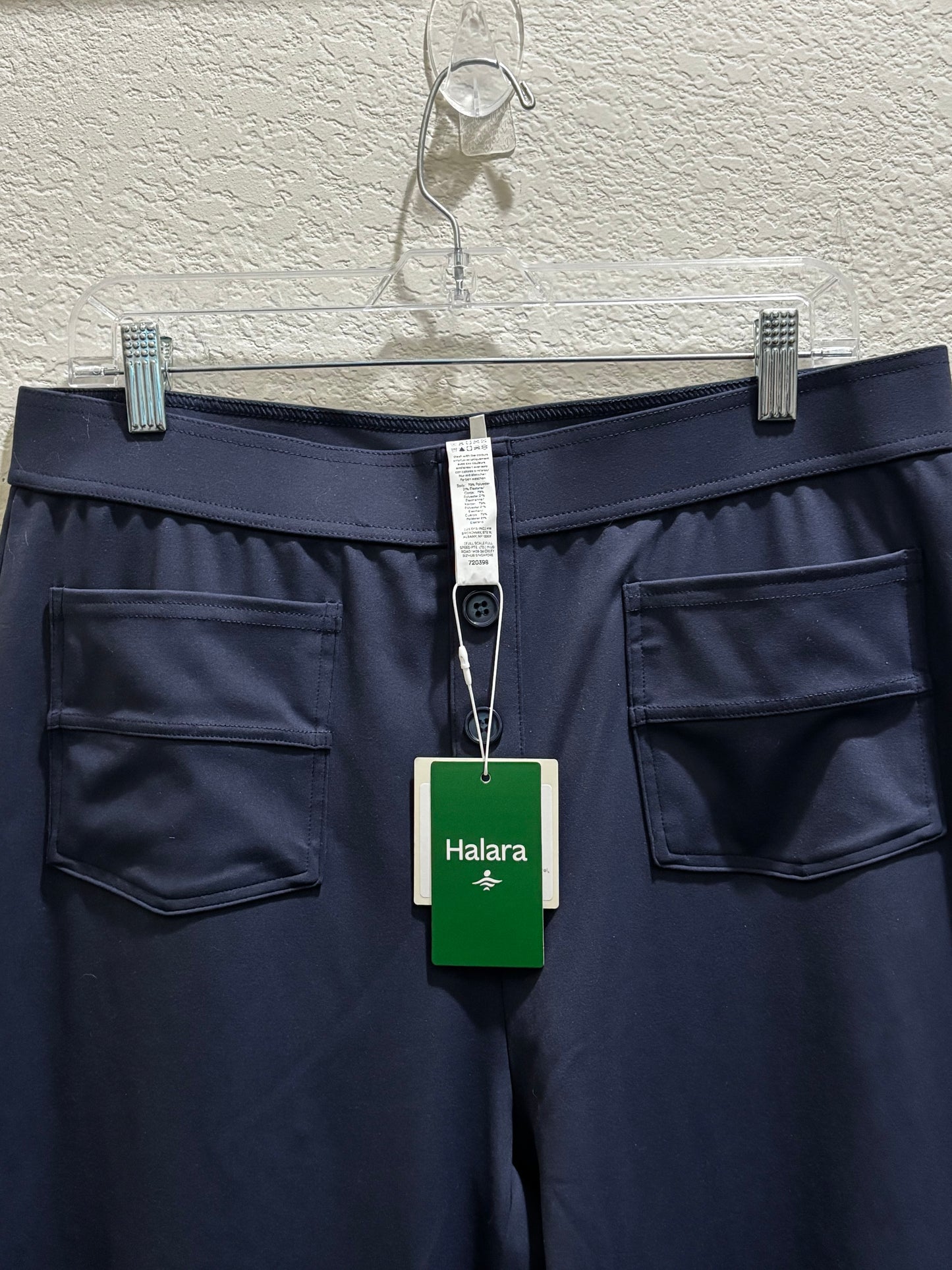 Halara Women’s Navy Blue Athletic Pants size XL