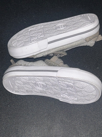 Kids Tan Laced Shoes Toddler size 4