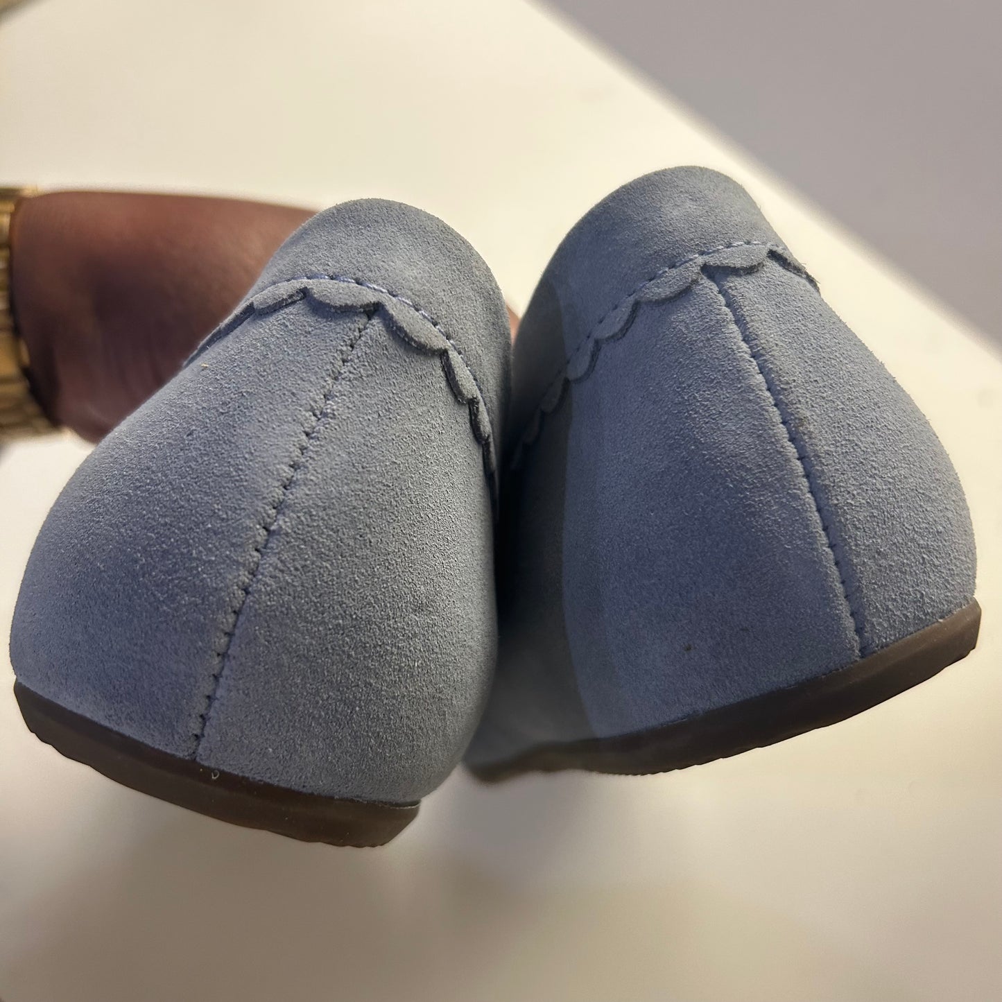 Vionic Gray Loafers w/ Cream Fur Soles size 9