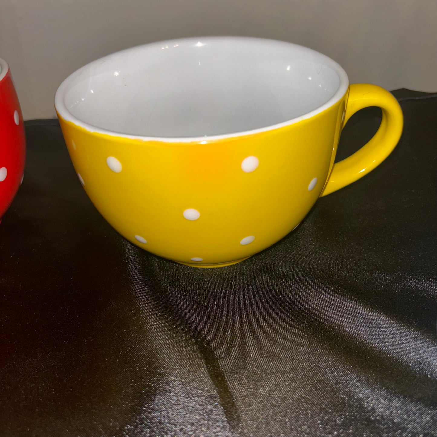 Polkadot ceramic coffee mugs Red blue, yellow, green large size set of 4