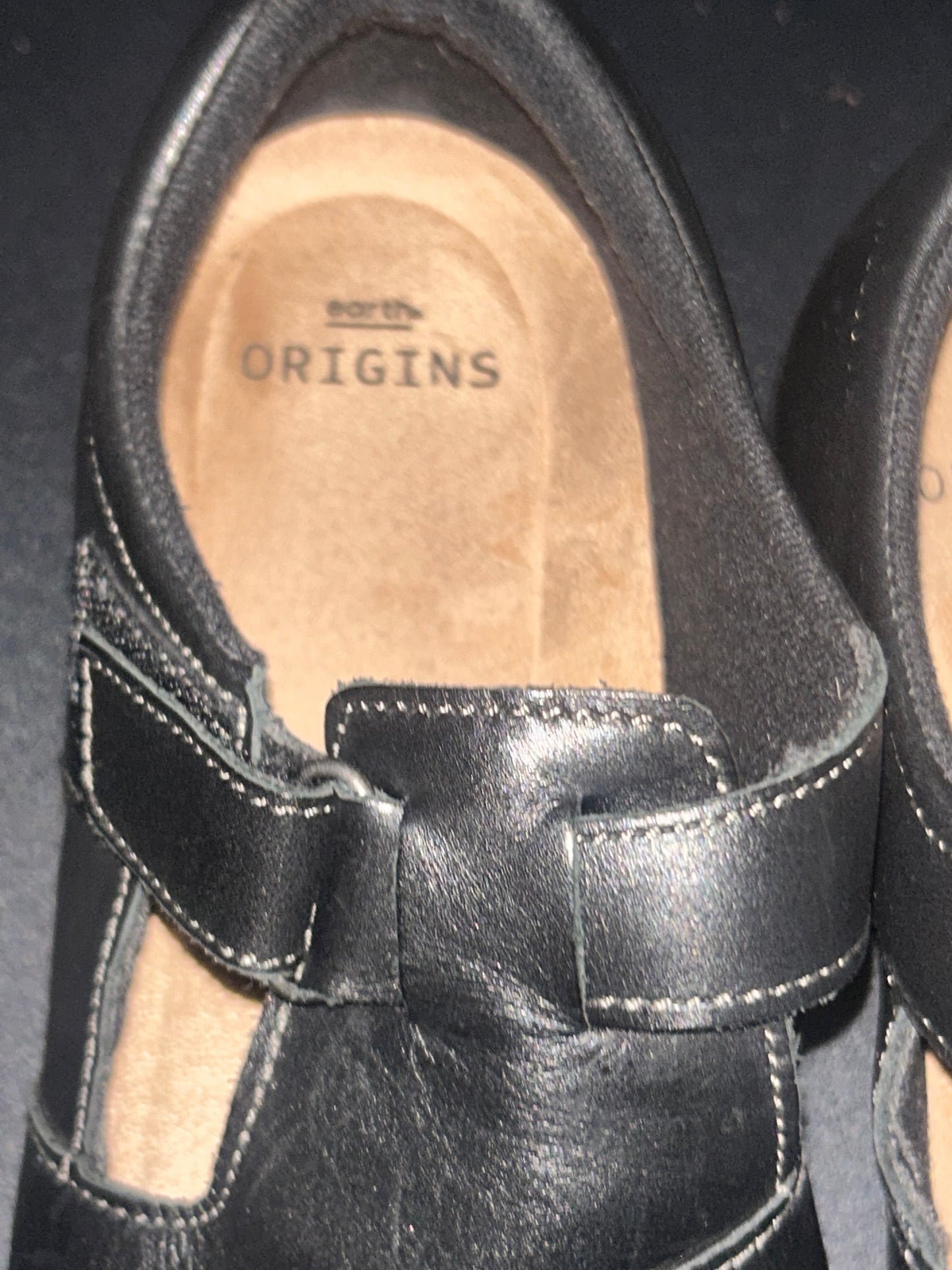 Origins Women’s Black Leather Round Toe Ankle Strap Shoes size 9